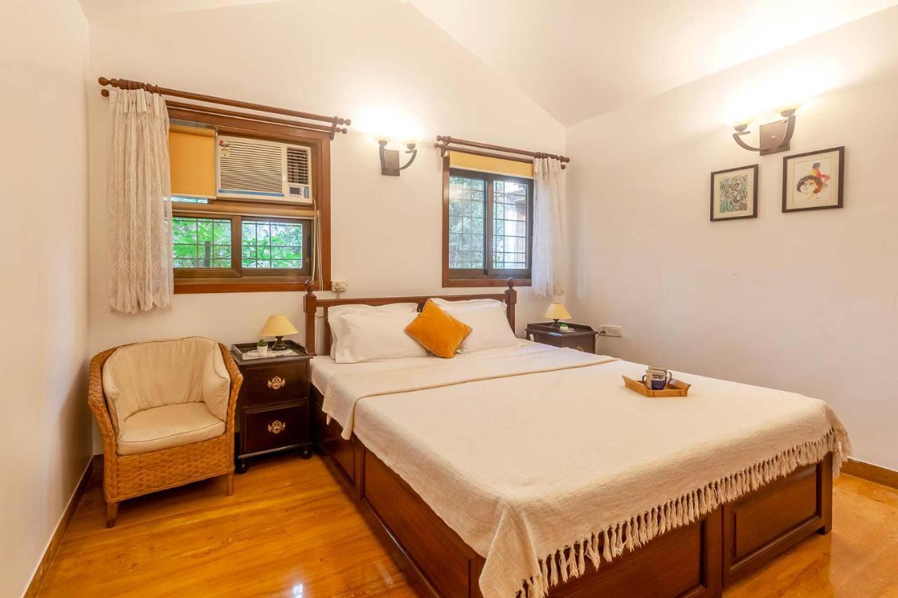 Stayvista'S Casa Palmera - Pet-Friendly Villa With Pool, Garden With Gazebo, And Indoor & Outdoor Games アリバグ エクステリア 写真